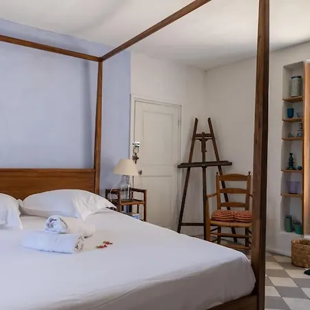 Provencale Avec Piscine 公寓 *