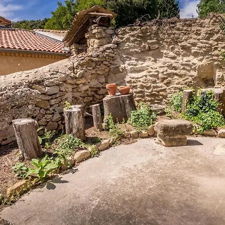 公寓 Provencale Avec Piscine 索沃泰尔