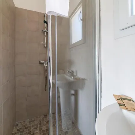 Provencale Avec Piscine * 索沃泰尔