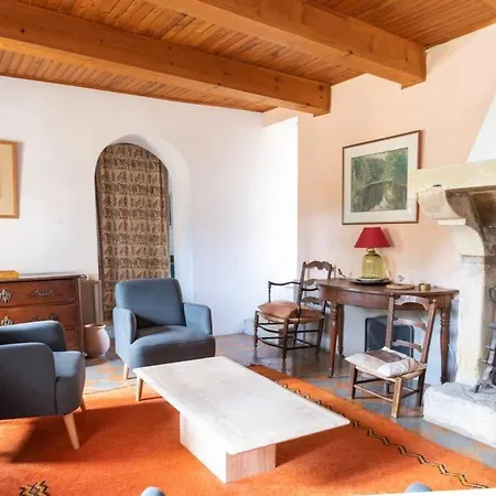 Provencale Avec Piscine 公寓 *